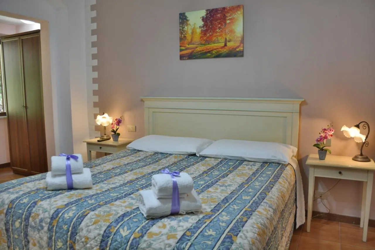 Hotel Villa Paradiso Riparbella 3*,
