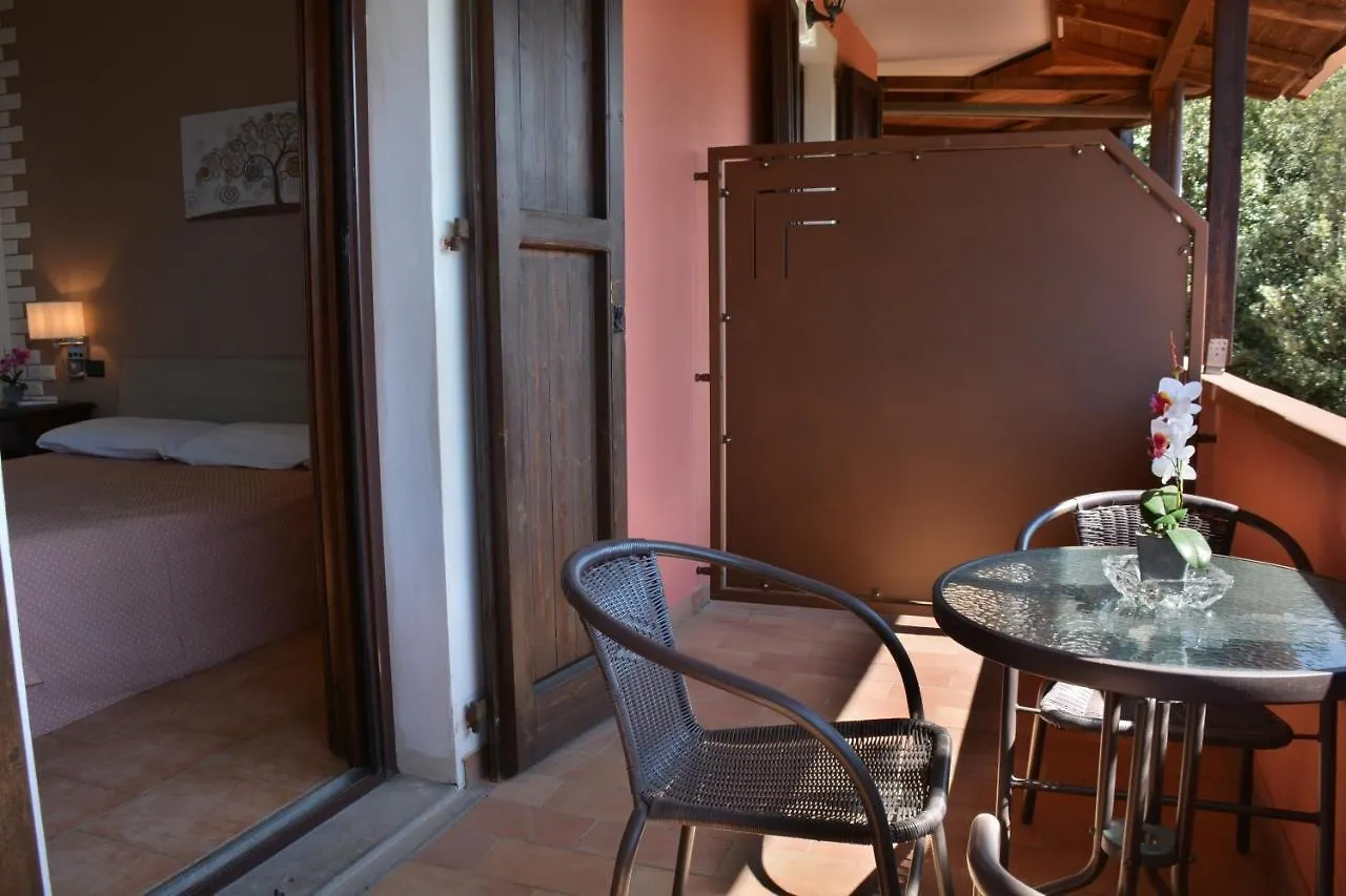 Hotel Villa Paradiso Riparbella 3*,  Italy