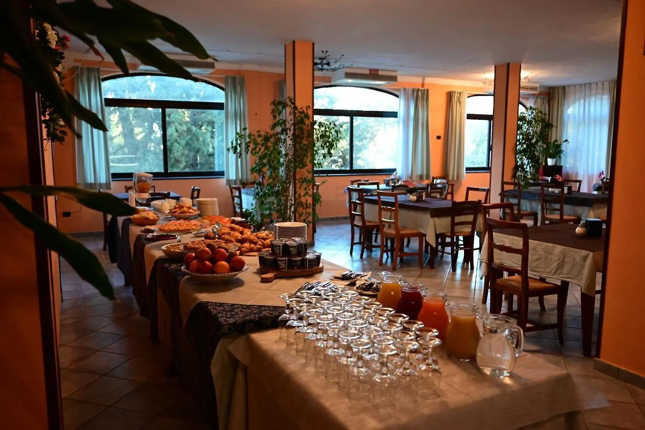 Hotel Villa Paradiso Riparbella 3*,  Italy